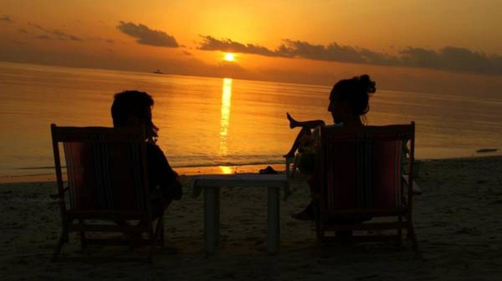 Local Island Inn Hangnaameedhoo Екстериор снимка