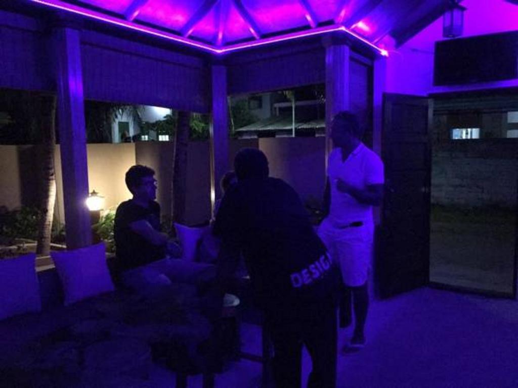 Local Island Inn Hangnaameedhoo Екстериор снимка