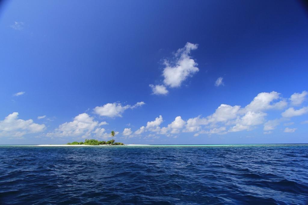 Local Island Inn Hangnaameedhoo Екстериор снимка