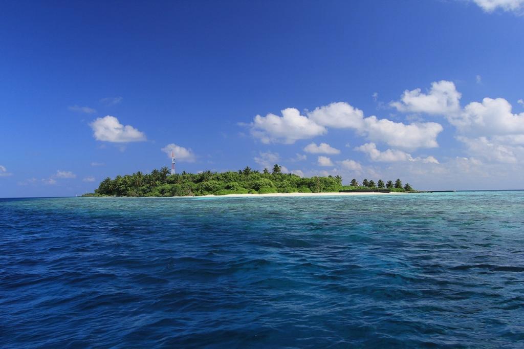 Local Island Inn Hangnaameedhoo Екстериор снимка
