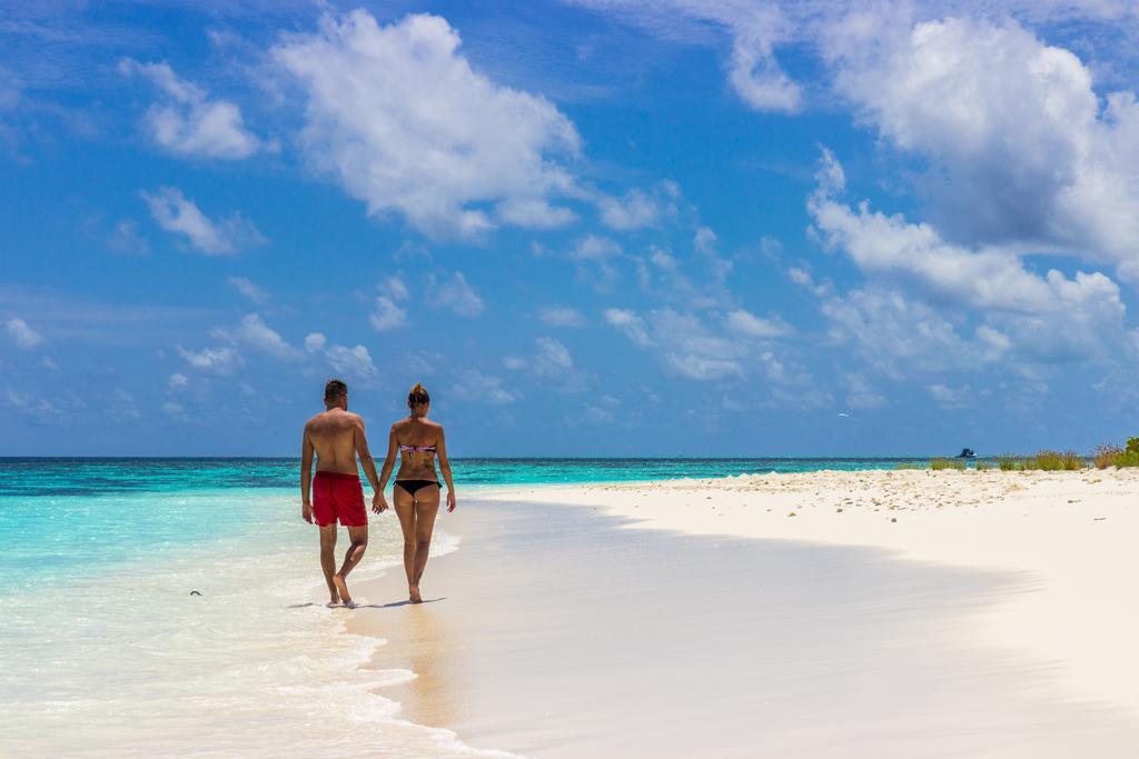 Local Island Inn Hangnaameedhoo Екстериор снимка